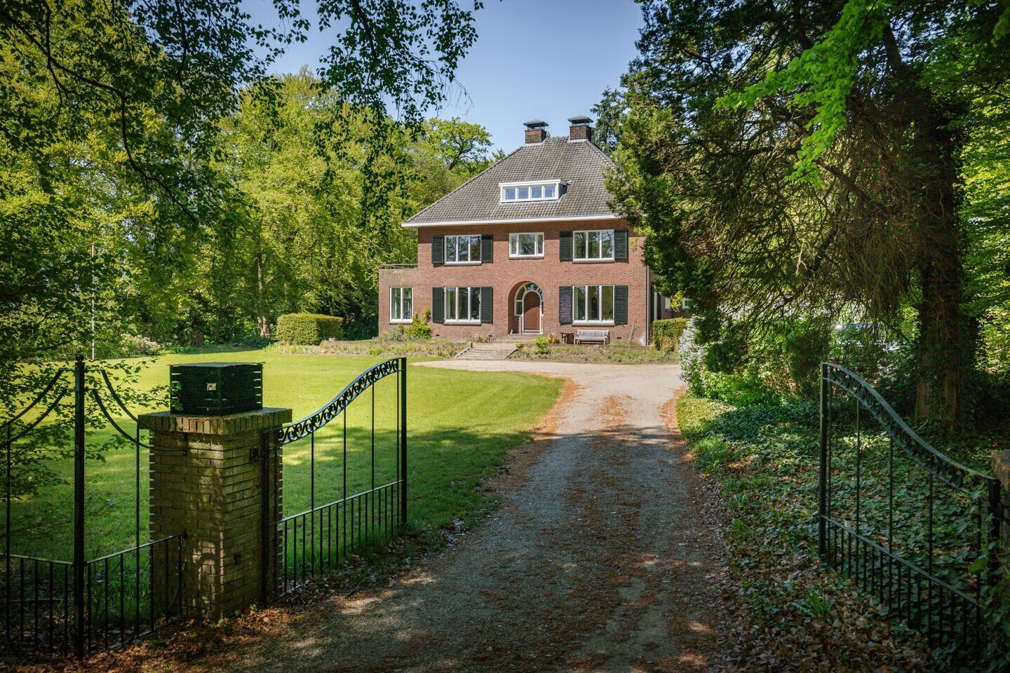 Vrijstaande woning te koop: Damlaan 12, Eefde