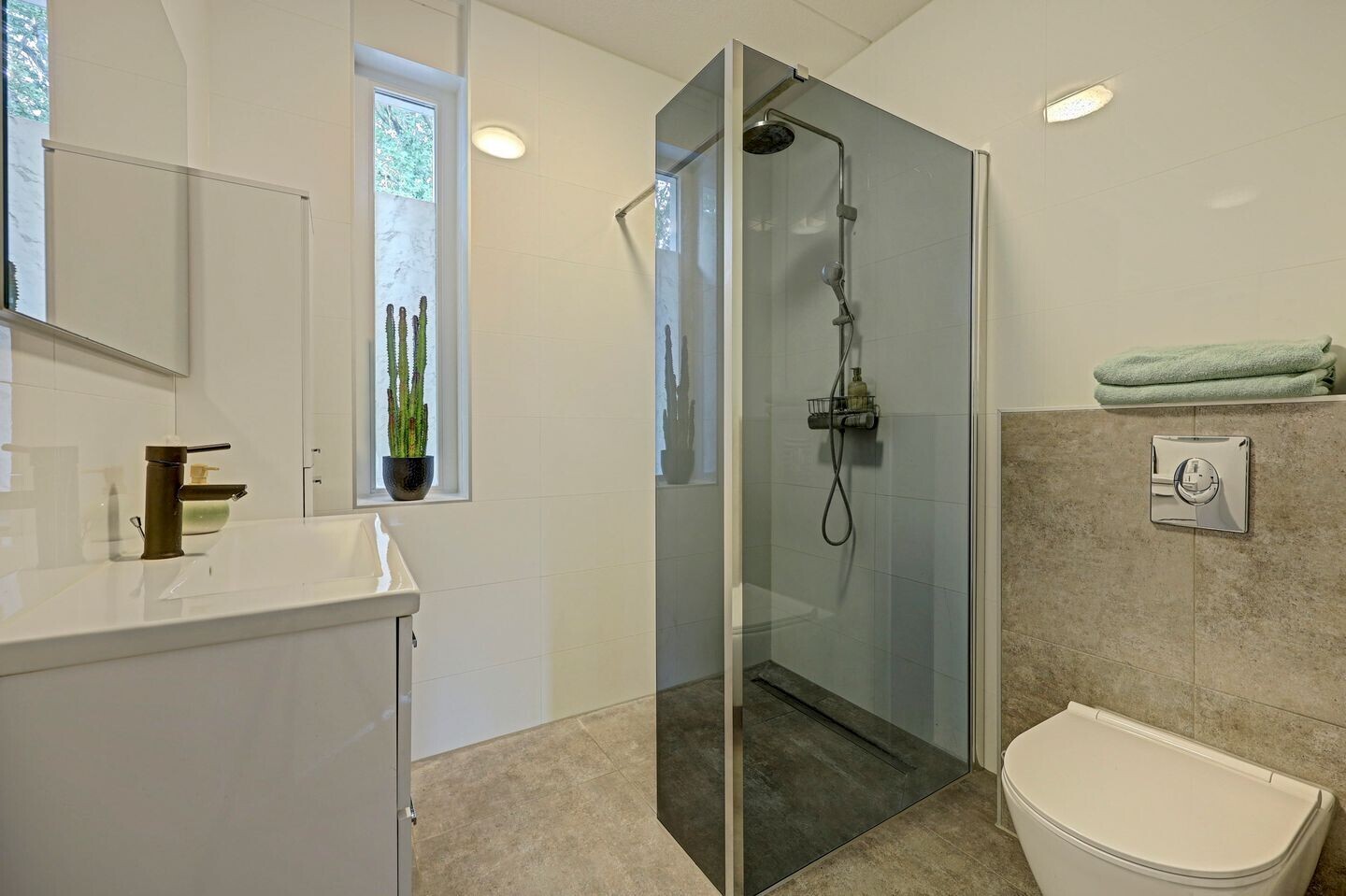 Tussenwoning te koop: Het Hazenveld 58, Harfsen