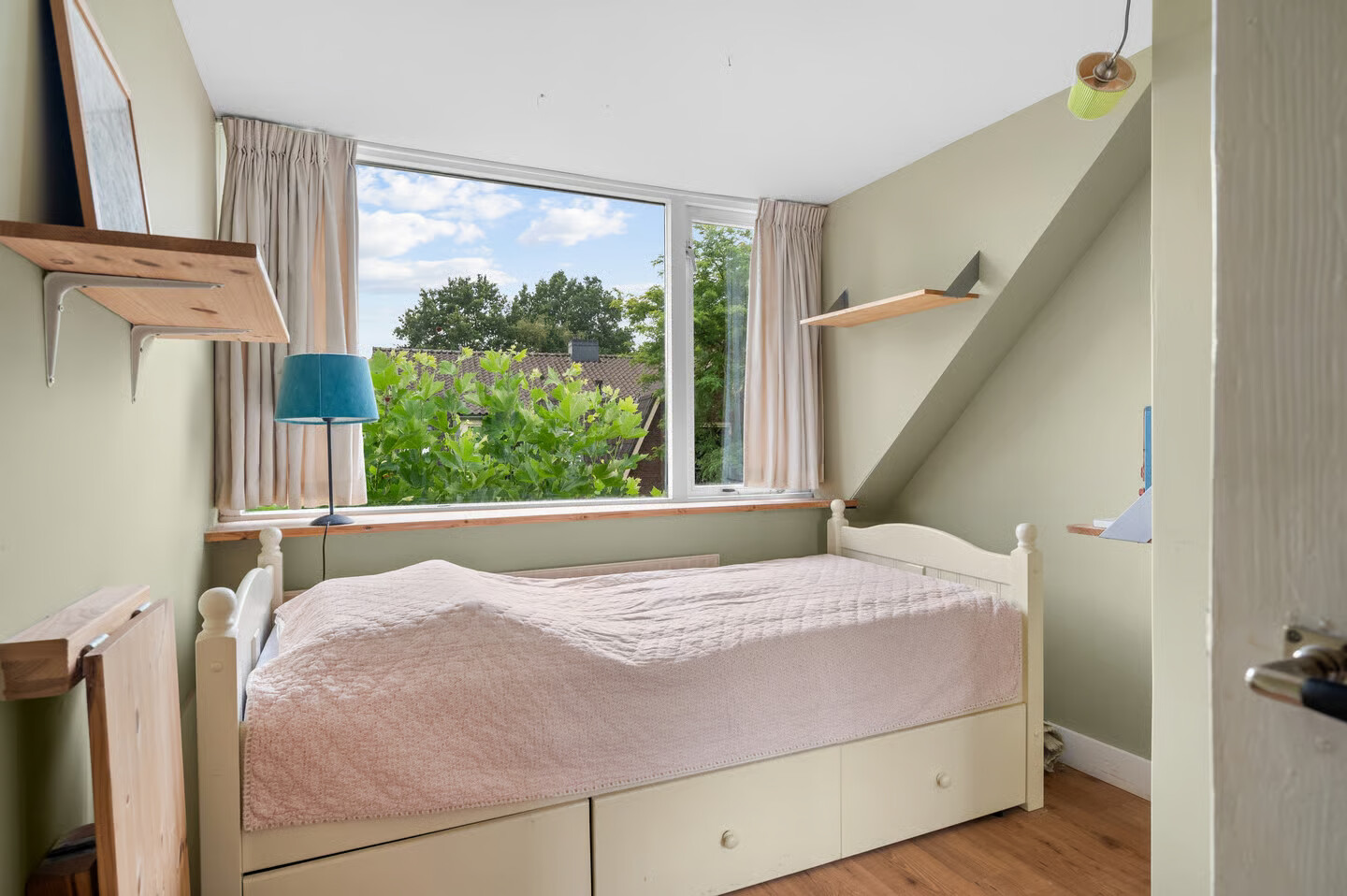 Hoekwoning te koop: Breegraven 37, Warnsveld
