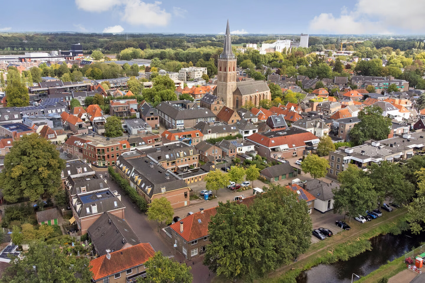Hoekwoning te koop: Zuiderwal 16, Lochem