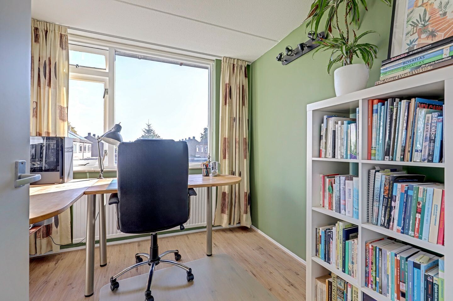 Tussenwoning te koop: Henry Dunantweg 67, Lochem