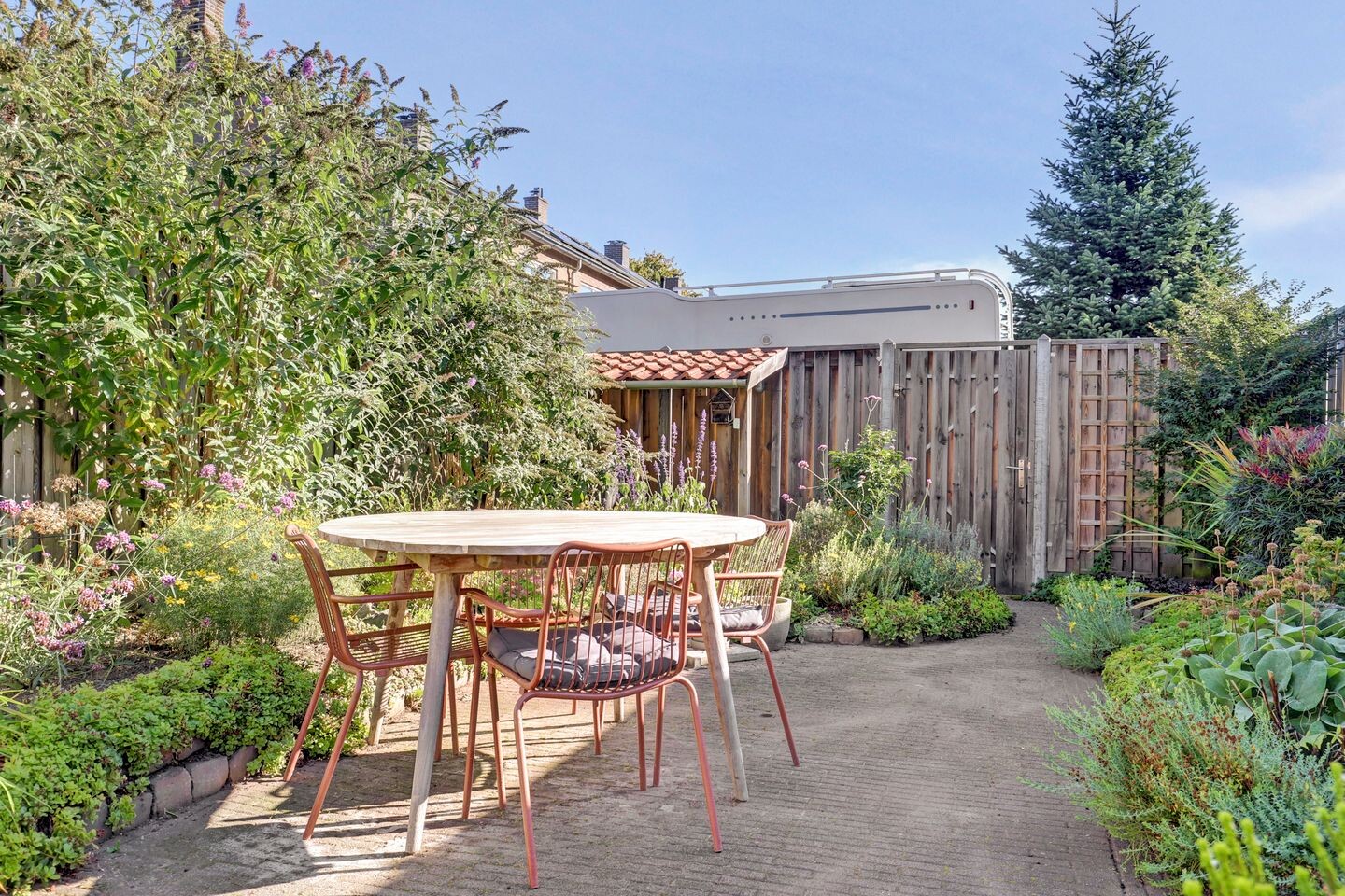 Tussenwoning te koop: Henry Dunantweg 67, Lochem