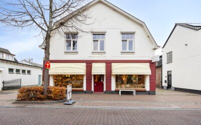Dorpsstraat 11