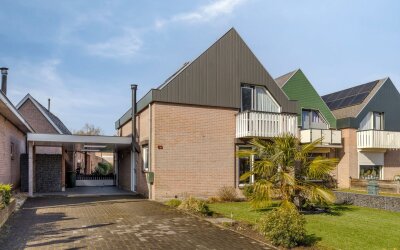 Raadhuisstraat 63