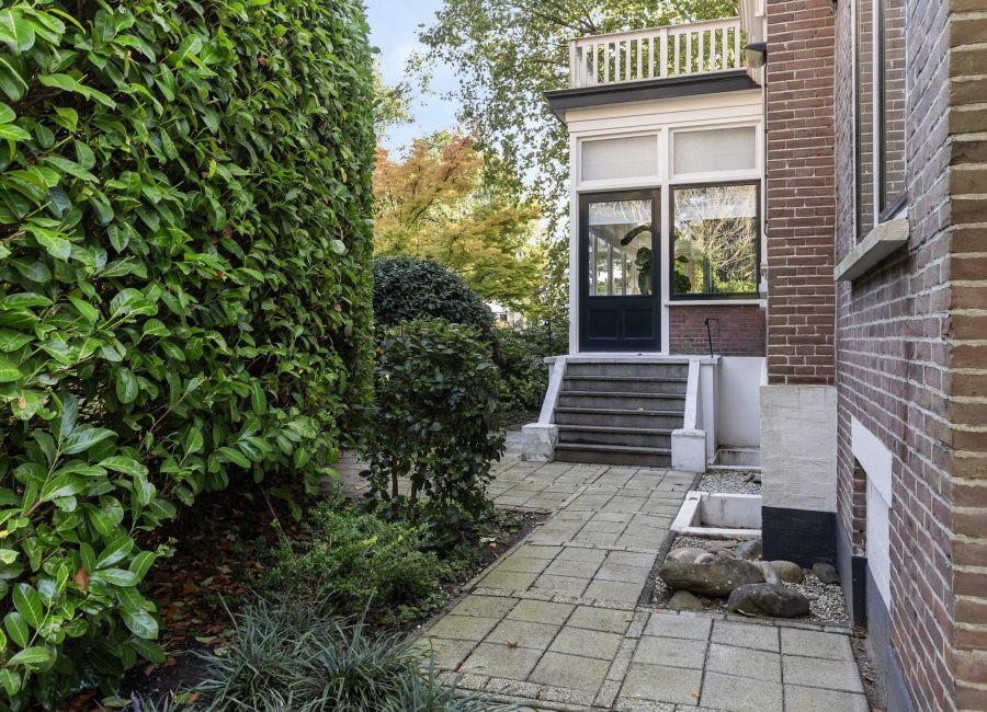 Vrijstaande woning te koop: Kerklaan 10, Apeldoorn