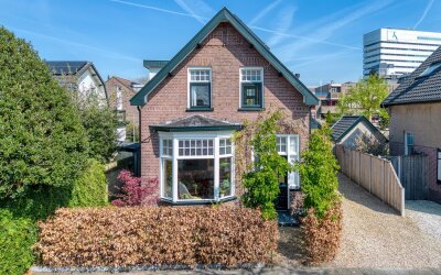 De Ruyterstraat 84