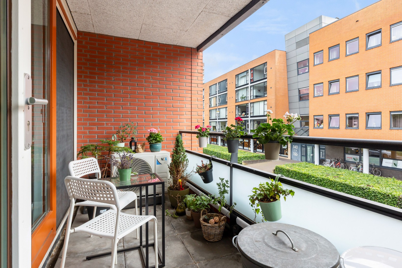 Appartement te koop: Stationsstraat 112E, Apeldoorn