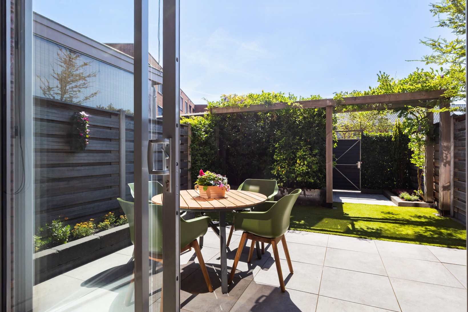 Tussenwoning te koop: Stadskade 194, Apeldoorn