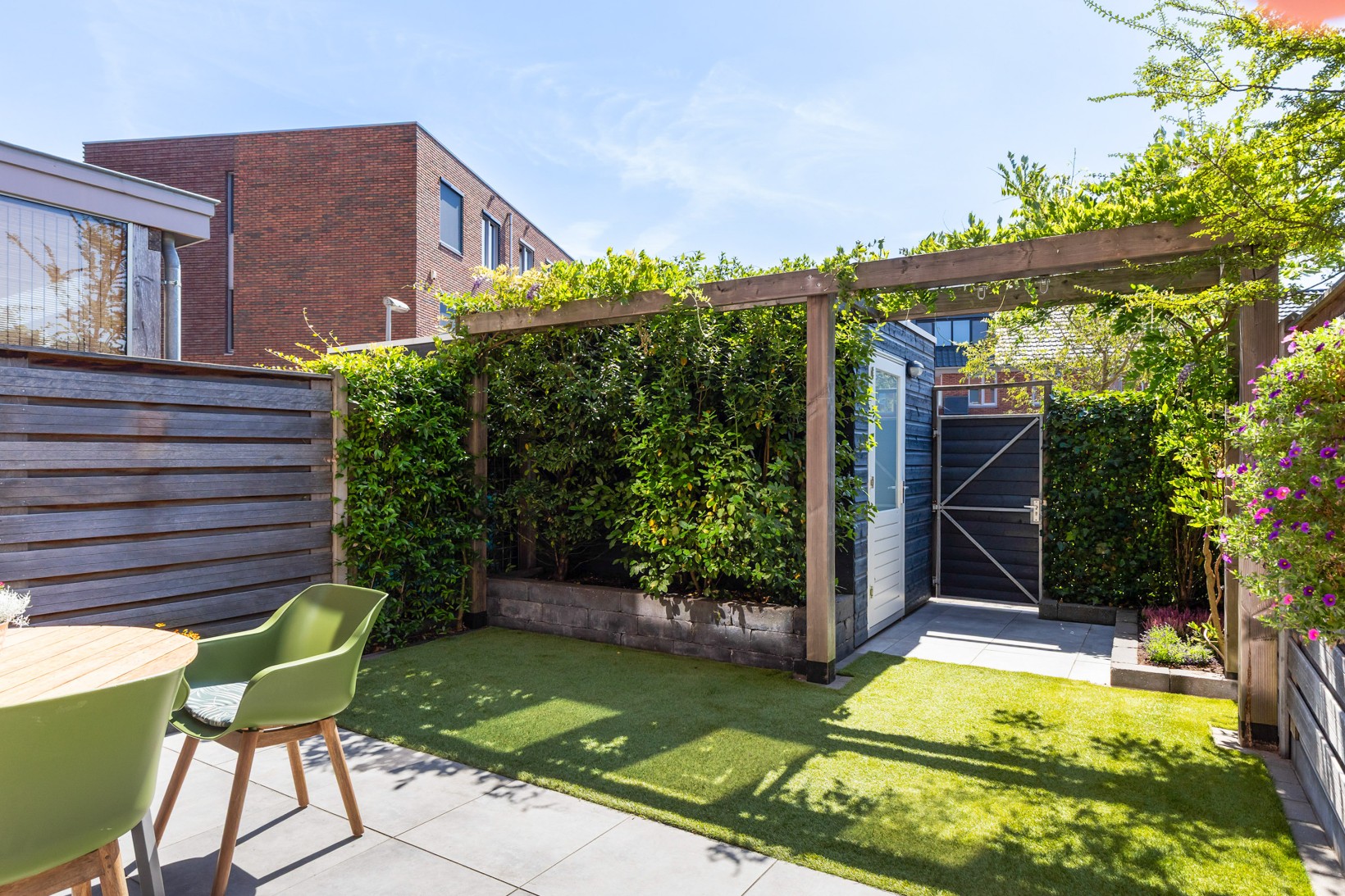 Tussenwoning te koop: Stadskade 194, Apeldoorn