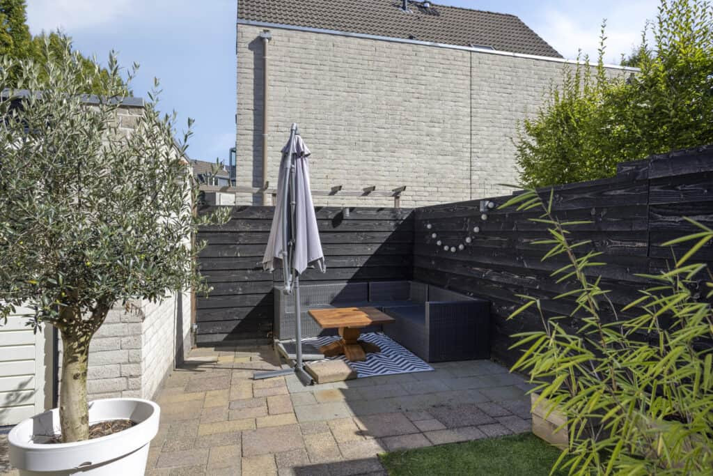 Tussenwoning te koop: Jachtlaan 261A, Apeldoorn