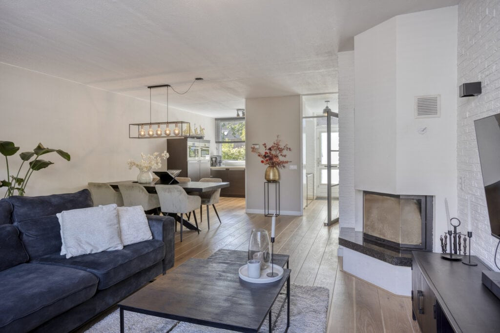 Tussenwoning te koop: Jachtlaan 261A, Apeldoorn