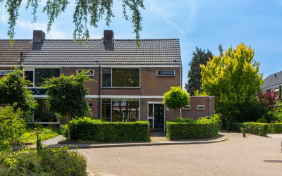 Van Goghstraat 11