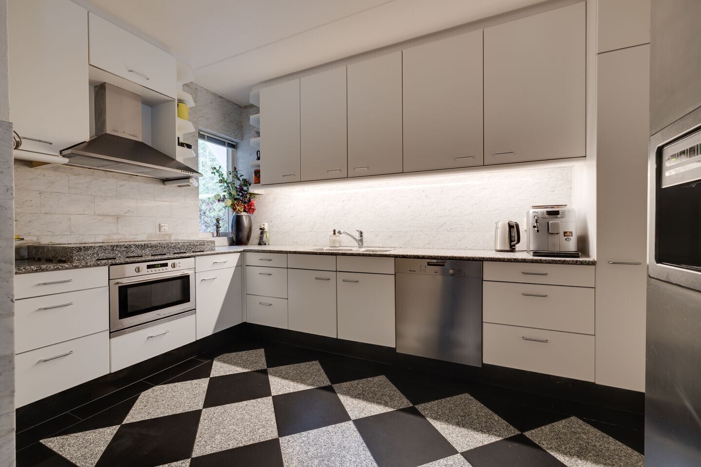 Vrijstaande woning te koop: J.C. Wilslaan 14, Apeldoorn