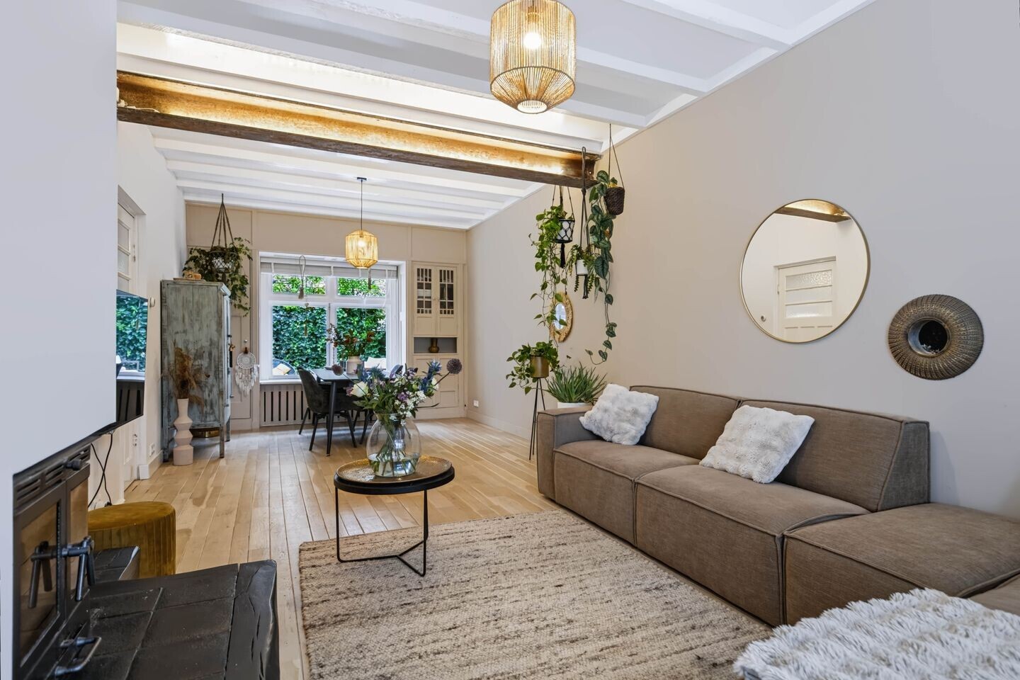 Tussenwoning te koop: Soerenseweg 18, Apeldoorn