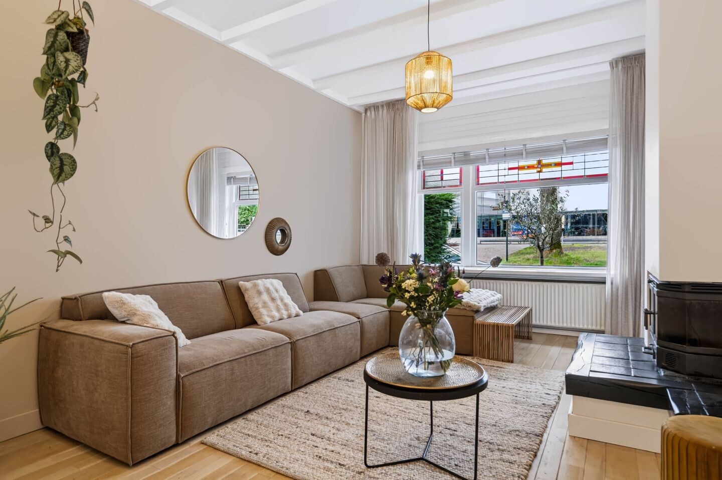 Tussenwoning te koop: Soerenseweg 18, Apeldoorn