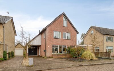 Midden Enkweg 11