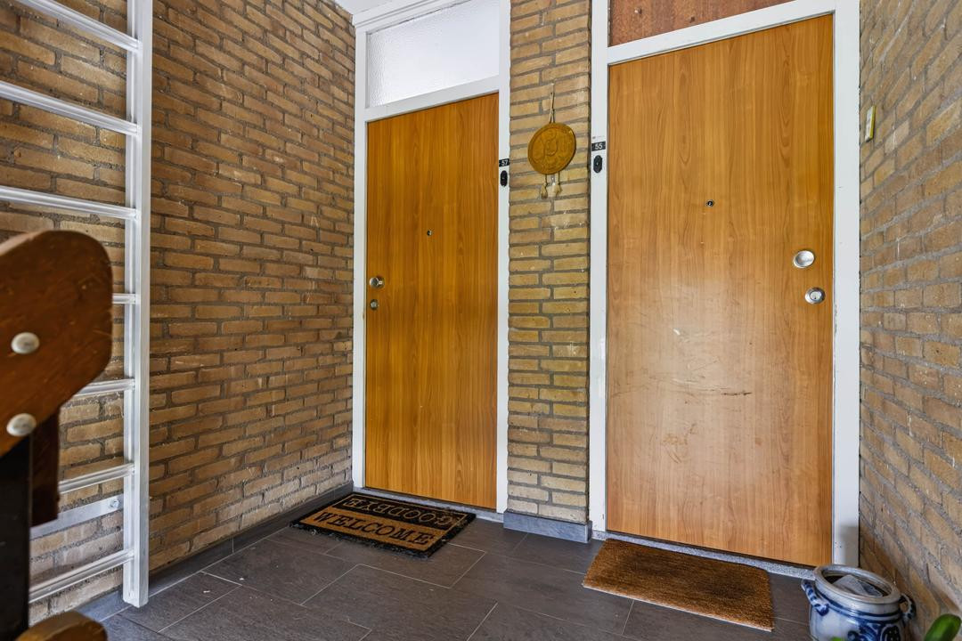 Appartement te koop: Moeflonstraat 57, Apeldoorn