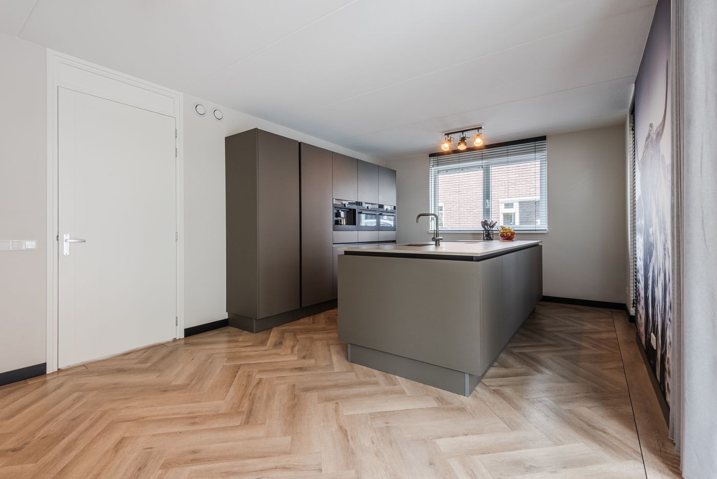 Vrijstaande woning te koop: Everlaan 4, Apeldoorn