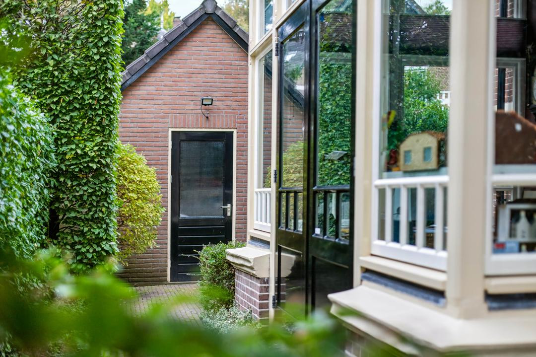 Vrijstaande woning te koop: Mr. Van Hasseltlaan 7, Apeldoorn