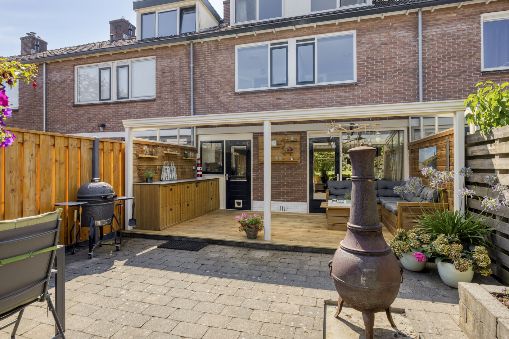 Tussenwoning te koop: Lorentzstraat 13, Apeldoorn