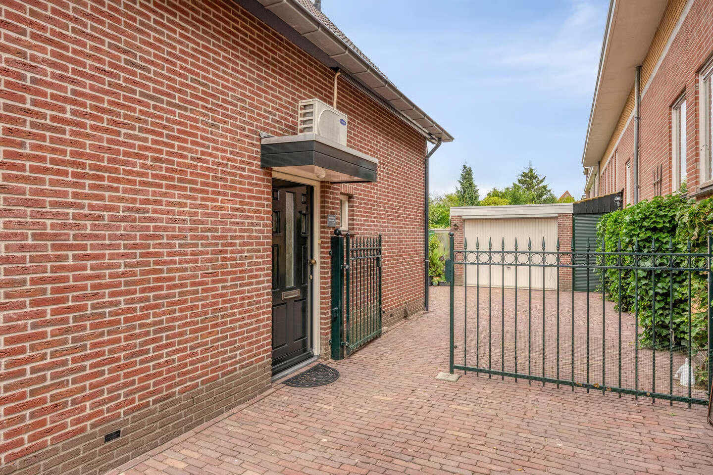 Vrijstaande woning te koop: Floralaan 15, Apeldoorn