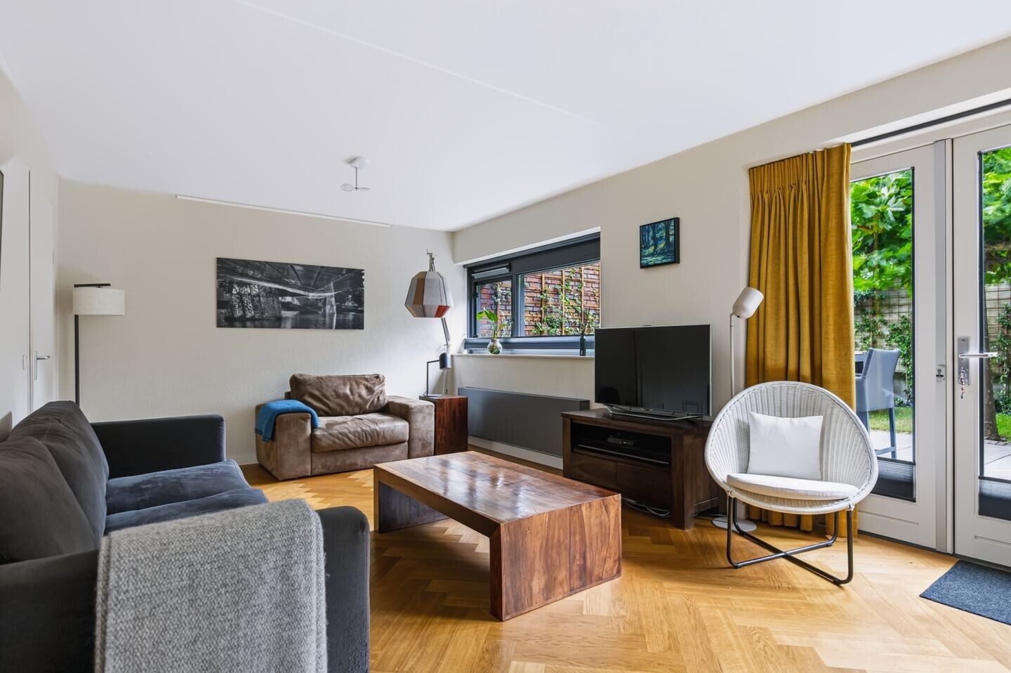 Hoekwoning te koop: Spoorbrugweg 50, Apeldoorn
