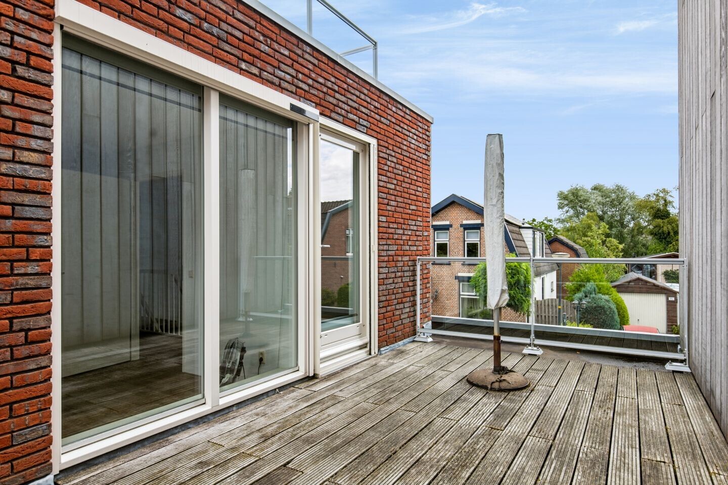 Hoekwoning te koop: Spoorbrugweg 50, Apeldoorn