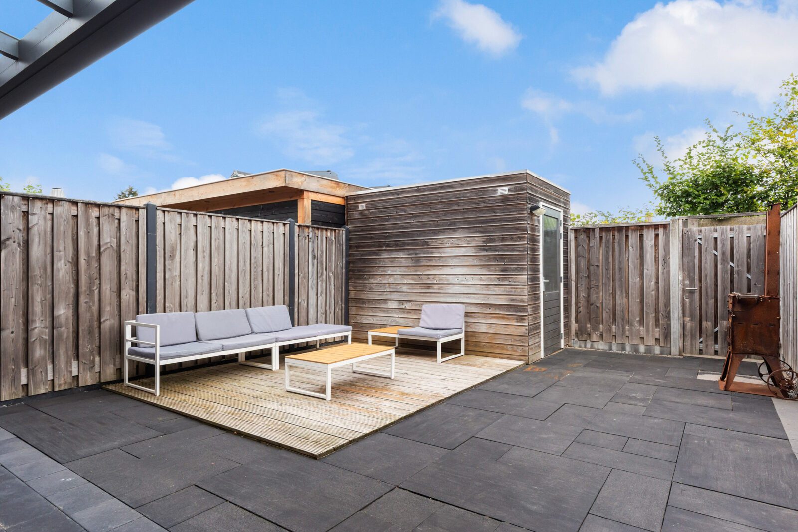 Tussenwoning te koop: Molenwiek 50, Apeldoorn