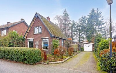 Dennenkamp 11