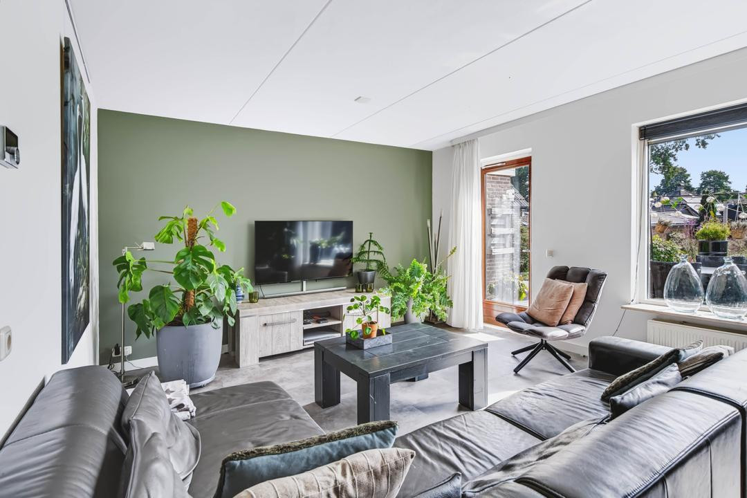 Hoekwoning te koop: Deventerstraat 268B, Apeldoorn