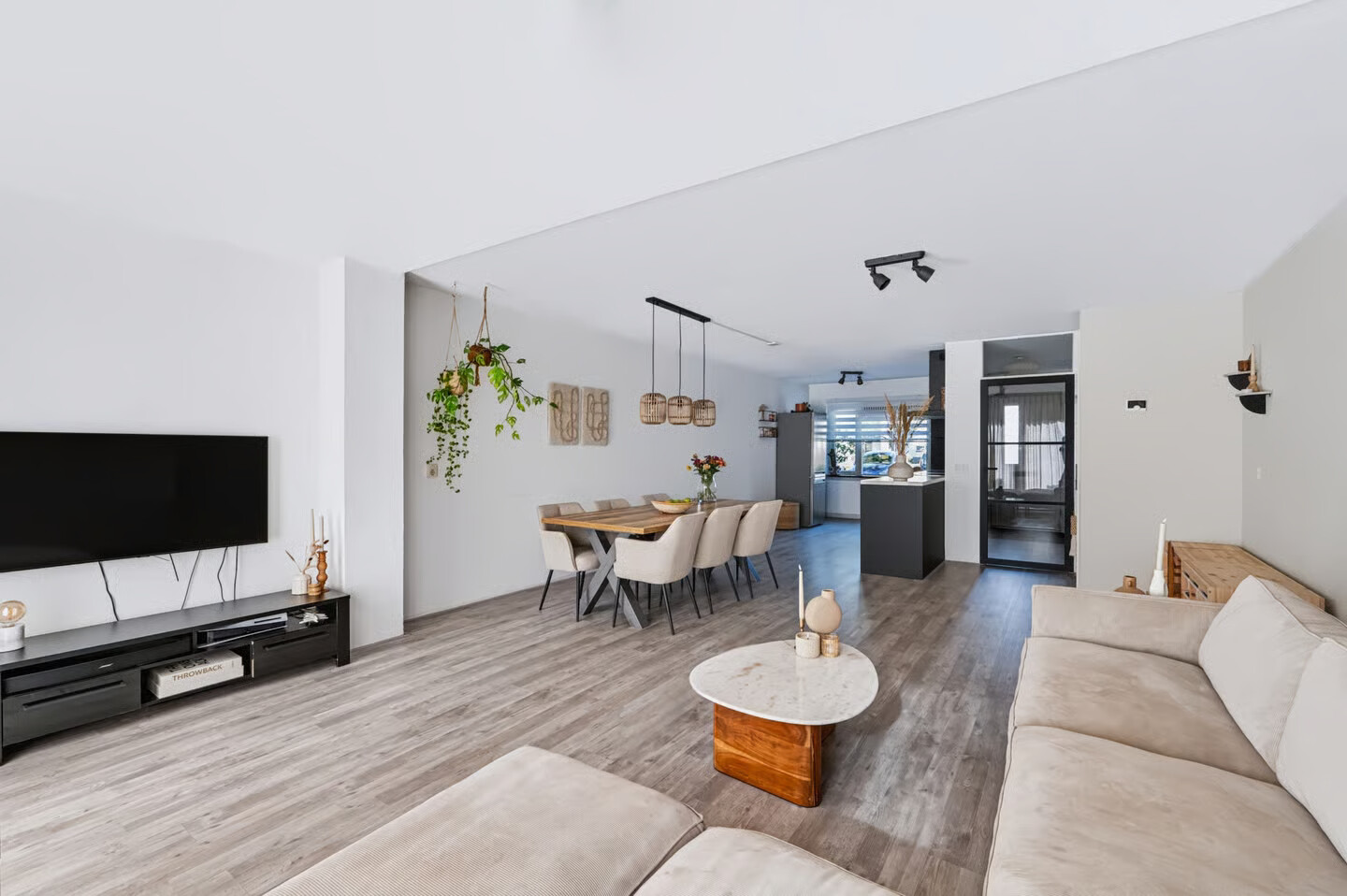 Tussenwoning te koop: Fortunalaan 114, Apeldoorn