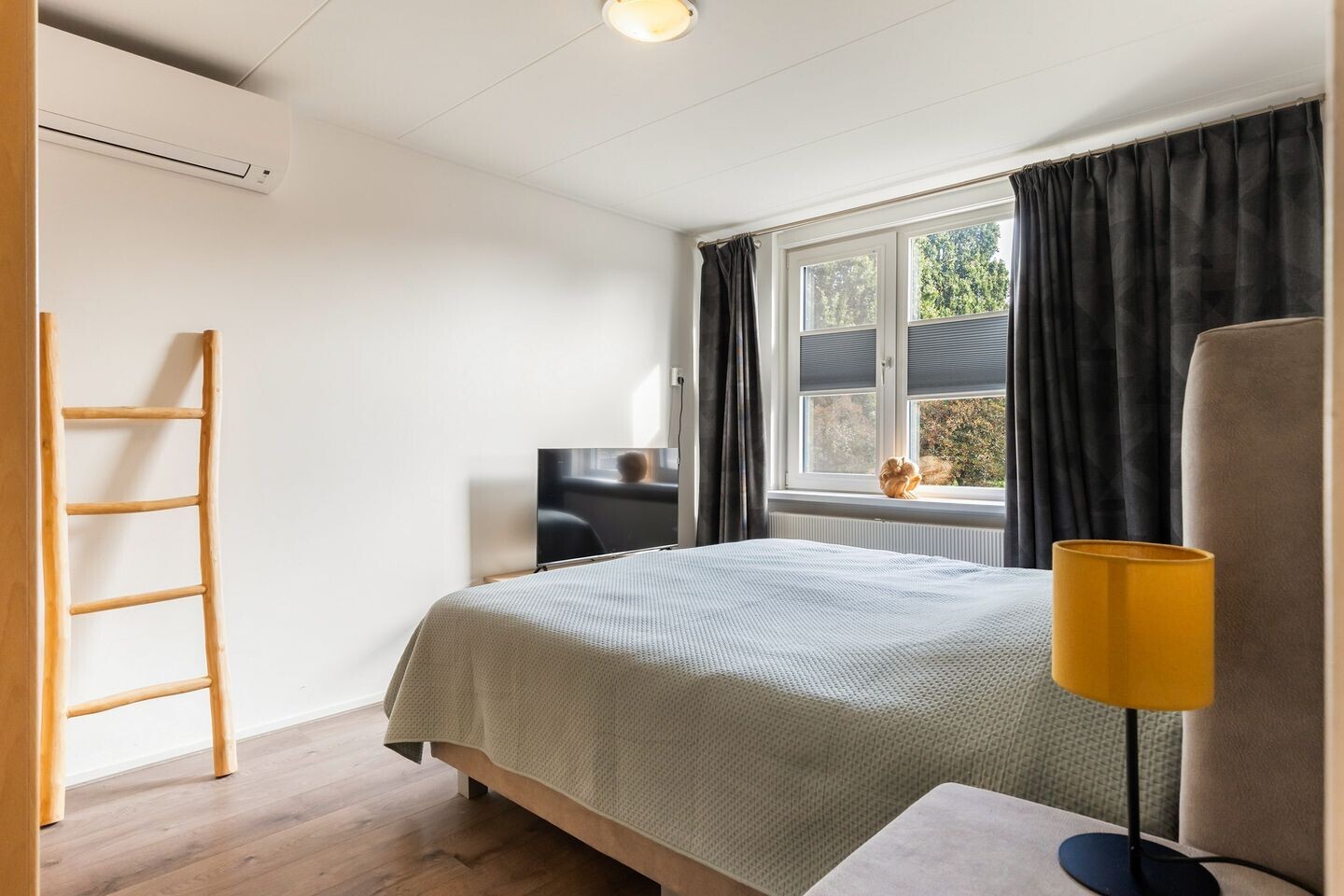 Hoekwoning te koop: Kruizemuntstraat 915, Apeldoorn