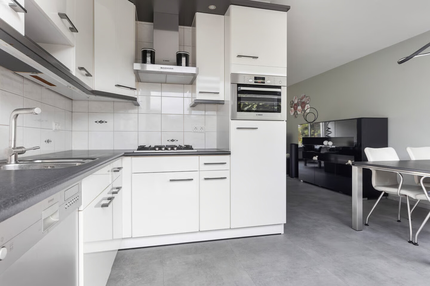 Tussenwoning te koop: Lavendelstraat 47, Apeldoorn