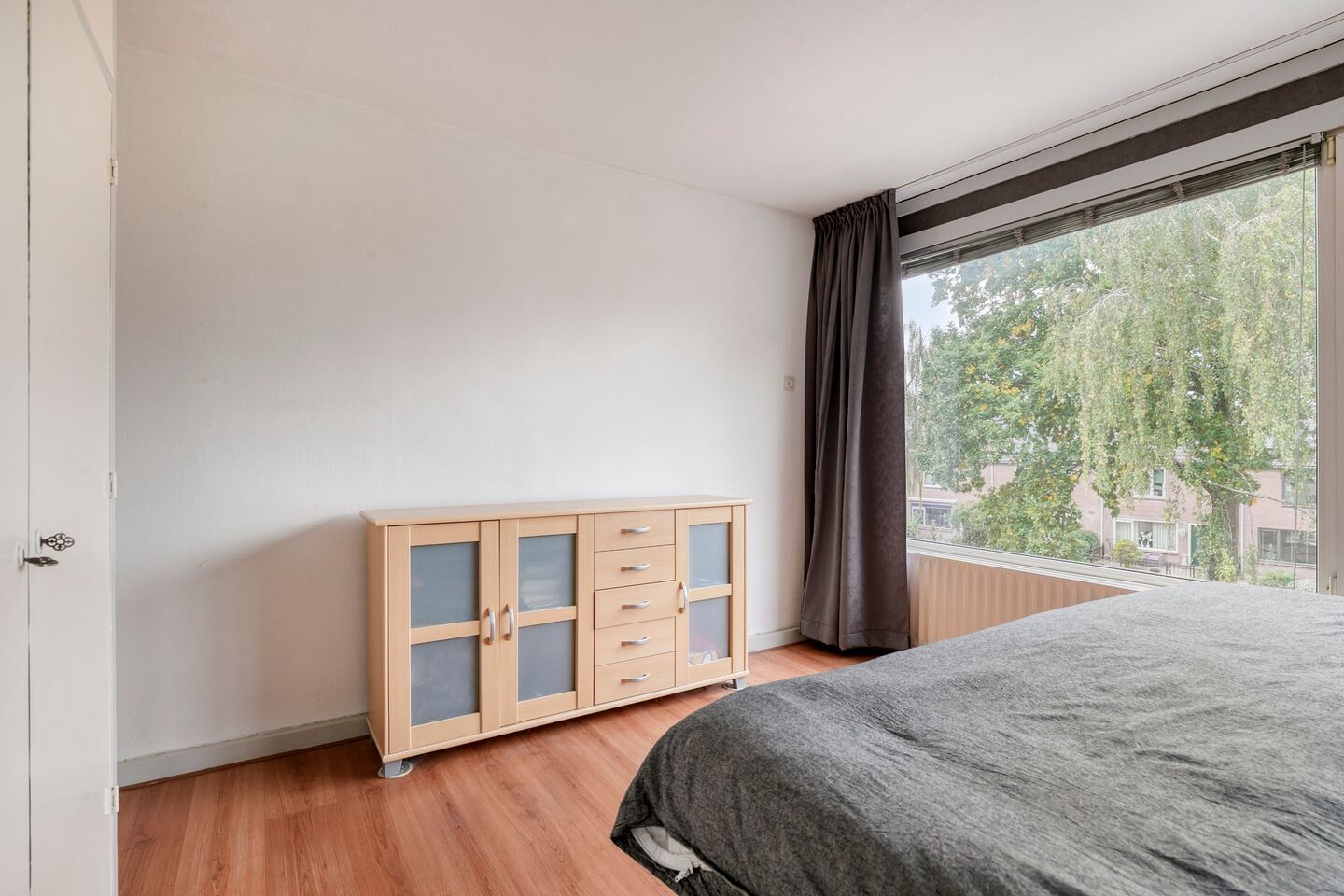 Tussenwoning te koop: Kamillestraat 19, Apeldoorn