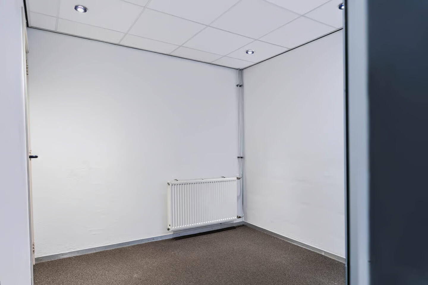 Tussenwoning te koop: Kamillestraat 7, Apeldoorn