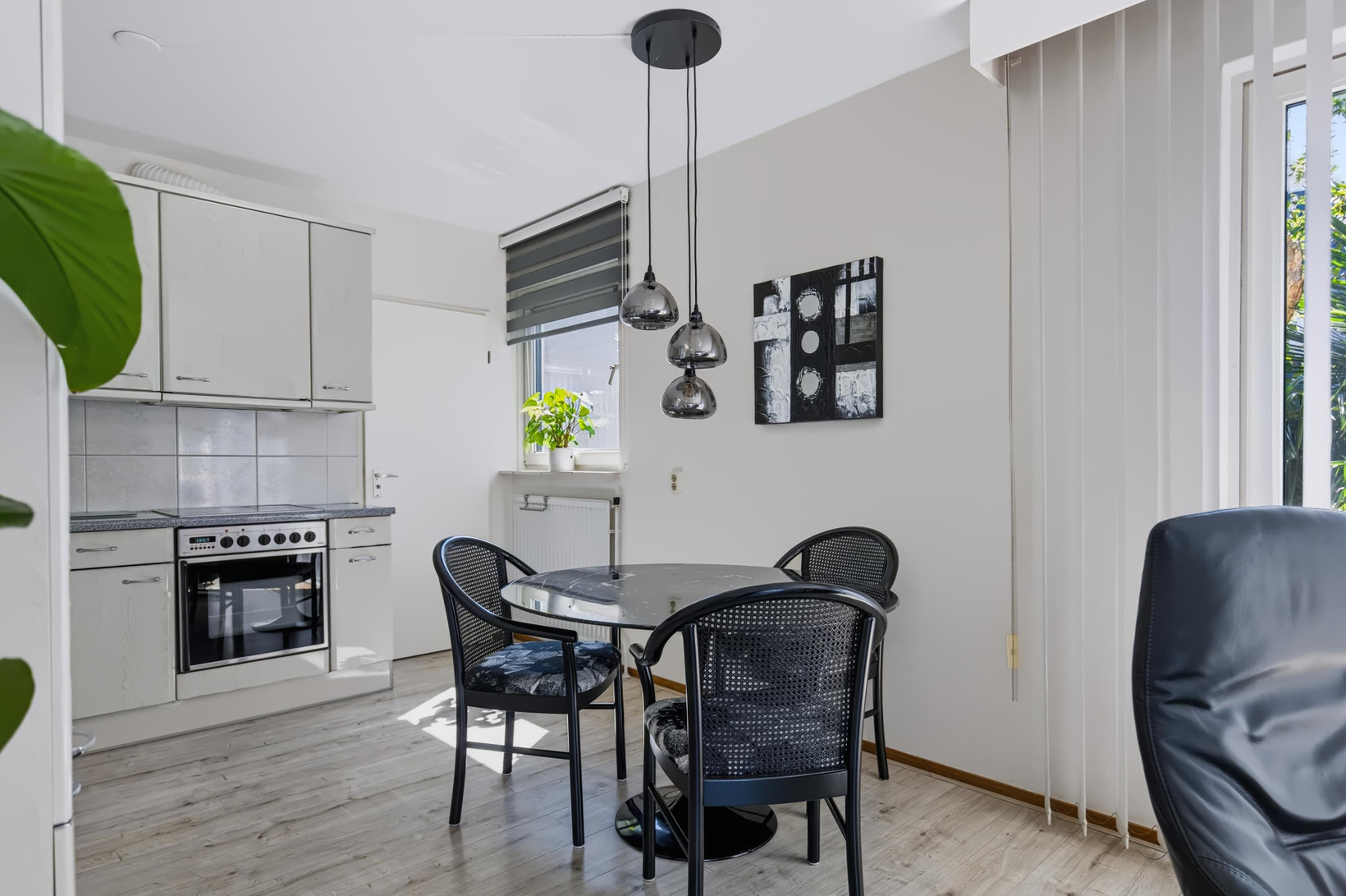 Hoekwoning te koop: Mignonstraat 12, Apeldoorn
