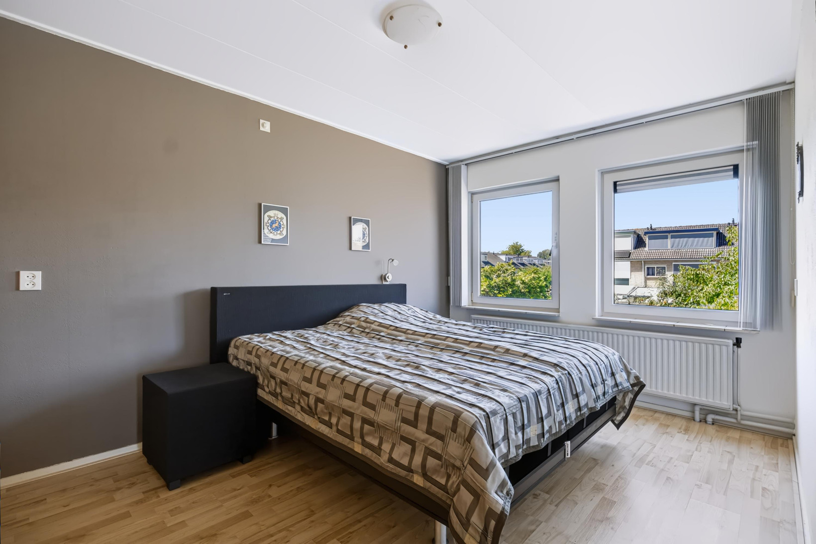 Hoekwoning te koop: Mignonstraat 12, Apeldoorn