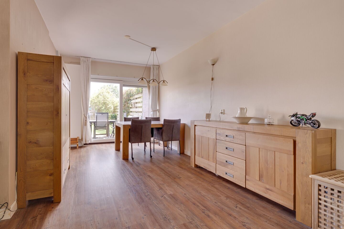 Hoekwoning te koop: Voltairestraat 12, Apeldoorn