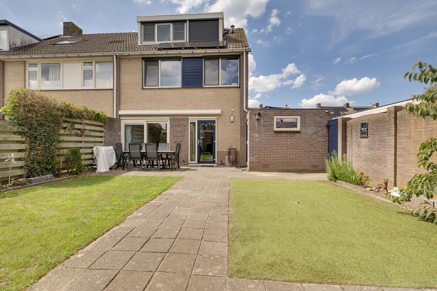Hoekwoning te koop: Voltairestraat 12, Apeldoorn