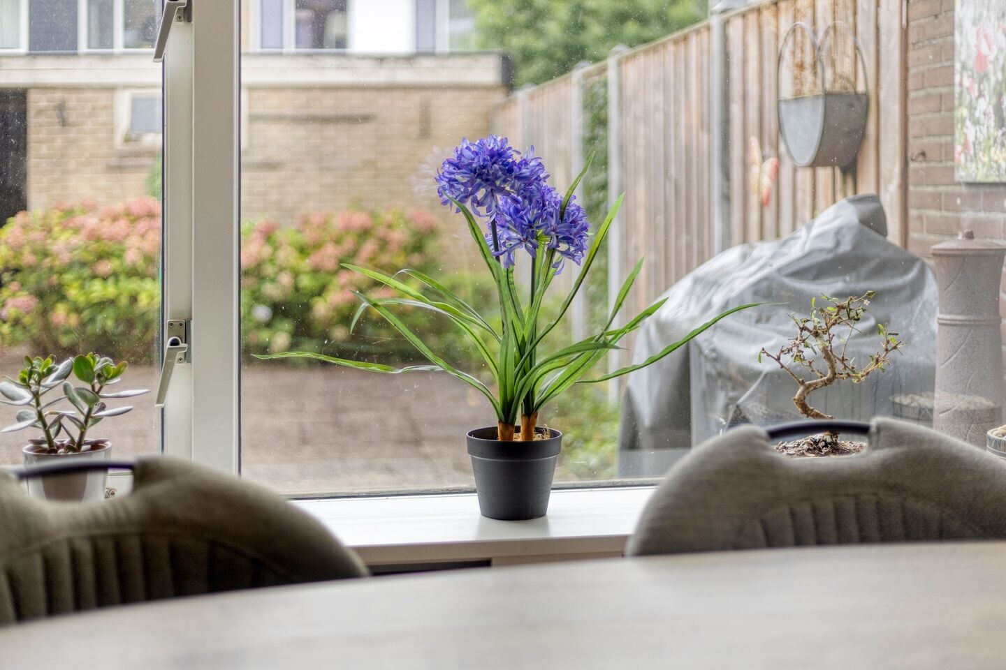 Tussenwoning te koop: Rousseaustraat 4, Apeldoorn