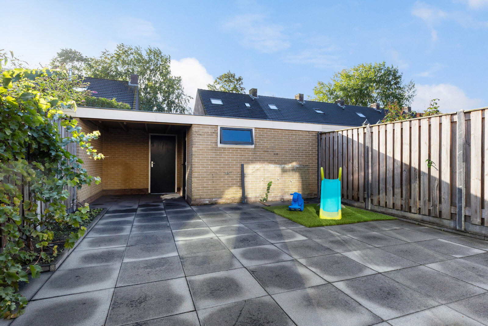 Tussenwoning te koop: Sartrestraat 44, Apeldoorn