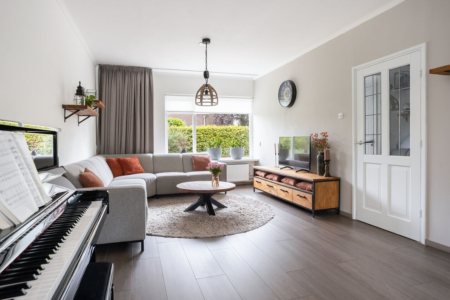 Tussenwoning te koop: Schopenhauerstraat 89, Apeldoorn