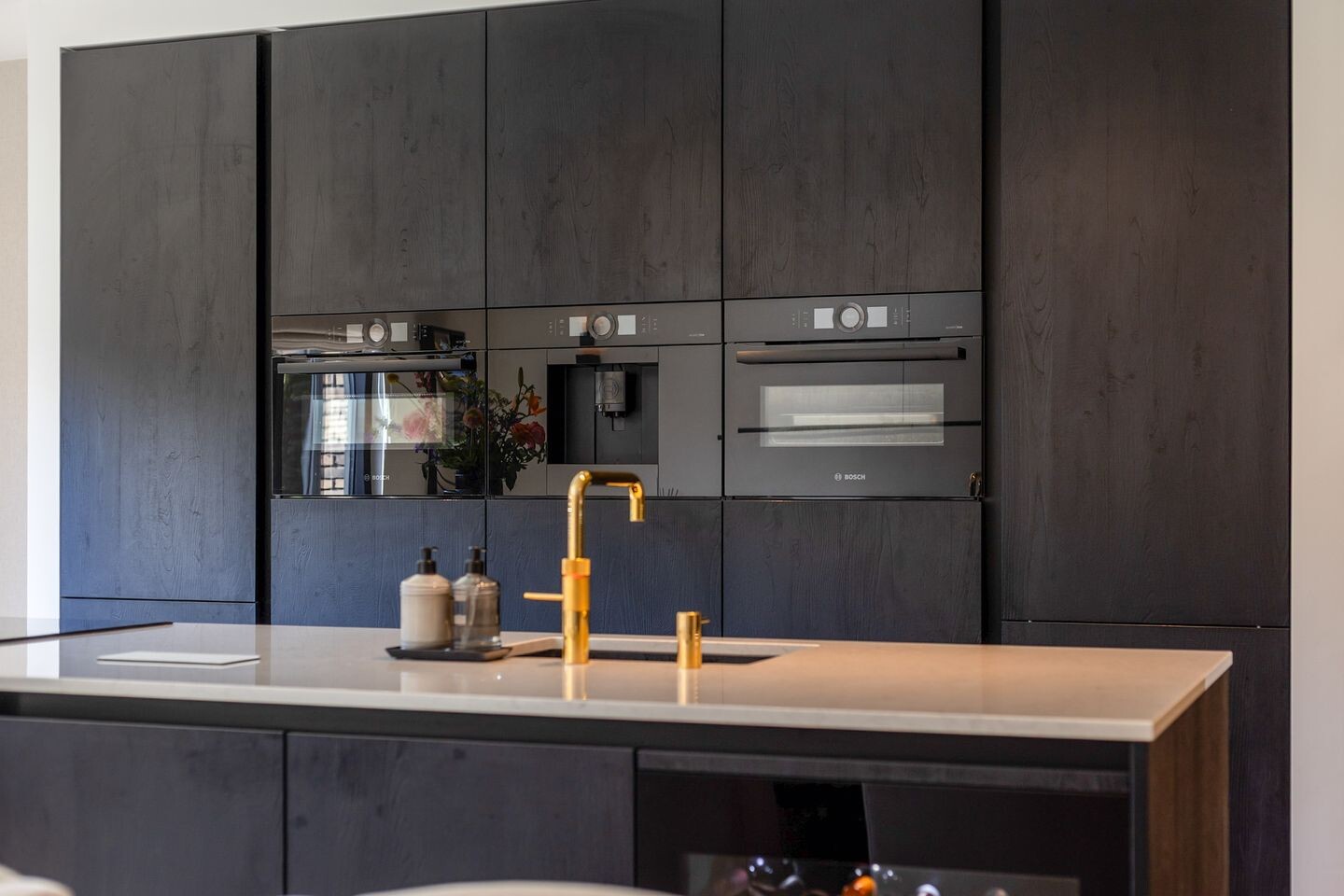 Twee-onder-één-kap te koop: Nijbroekseweg 28B, Apeldoorn