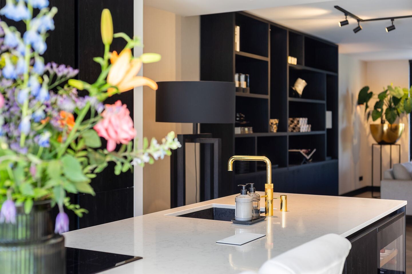 Twee-onder-één-kap te koop: Nijbroekseweg 28B, Apeldoorn