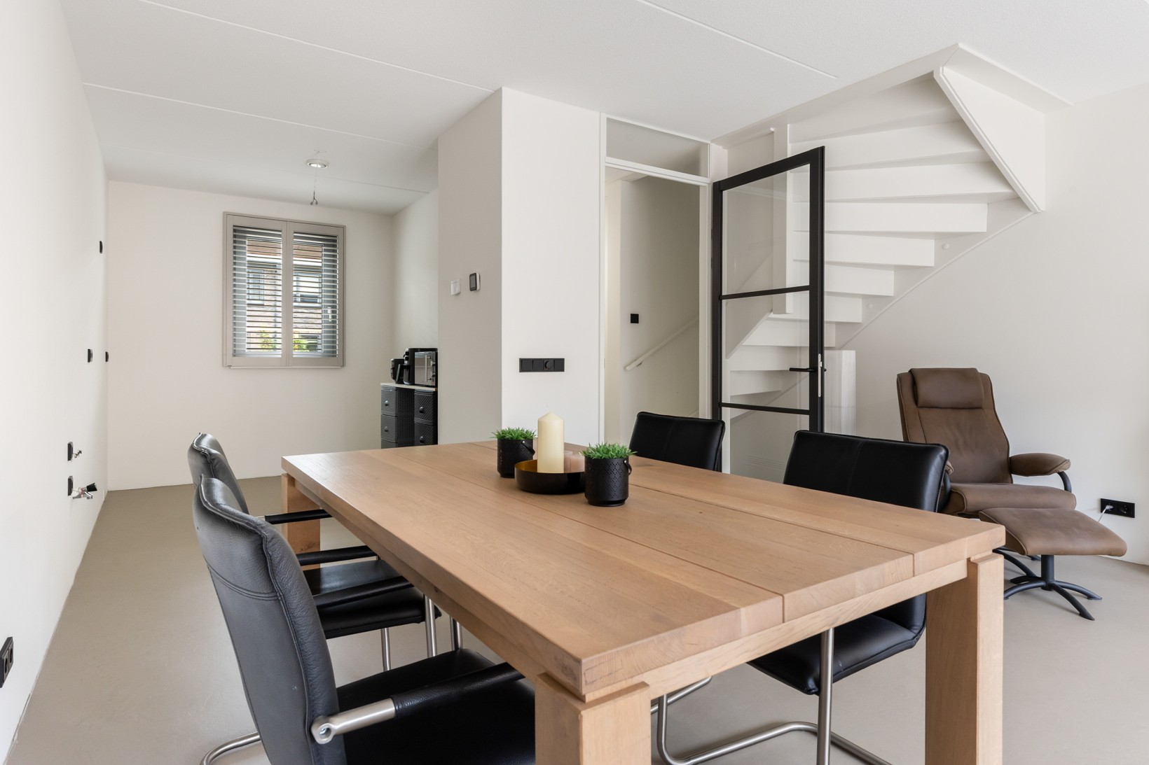 Tussenwoning te koop: Hohenheimstraat 96, Apeldoorn