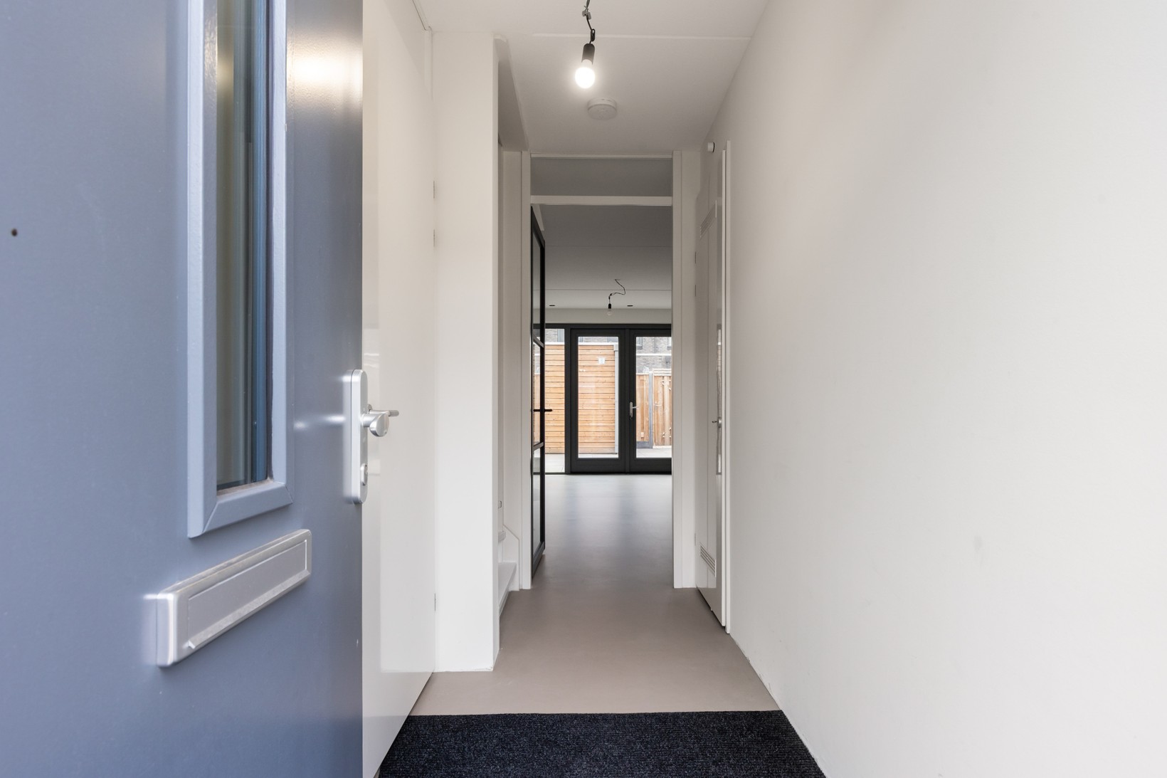 Tussenwoning te koop: Hohenheimstraat 96, Apeldoorn