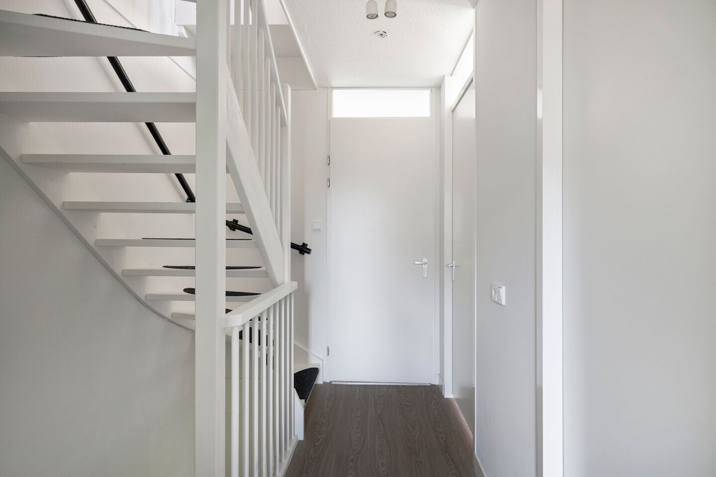 Hoekwoning te koop: Mambohof 34, Apeldoorn