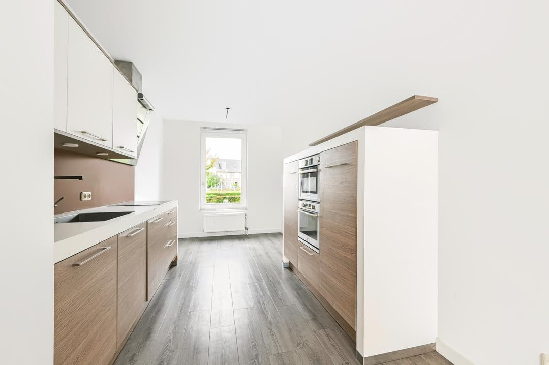 Tussenwoning te koop: Sarabandeplein 58, Apeldoorn