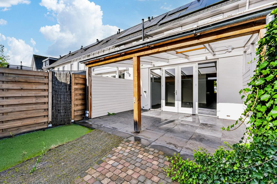 Tussenwoning te koop: Sarabandeplein 58, Apeldoorn
