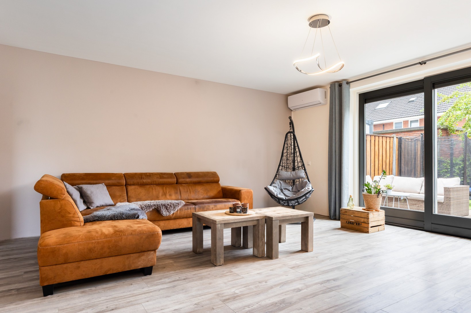 Hoekwoning te koop: Rusalkastraat 27, Apeldoorn